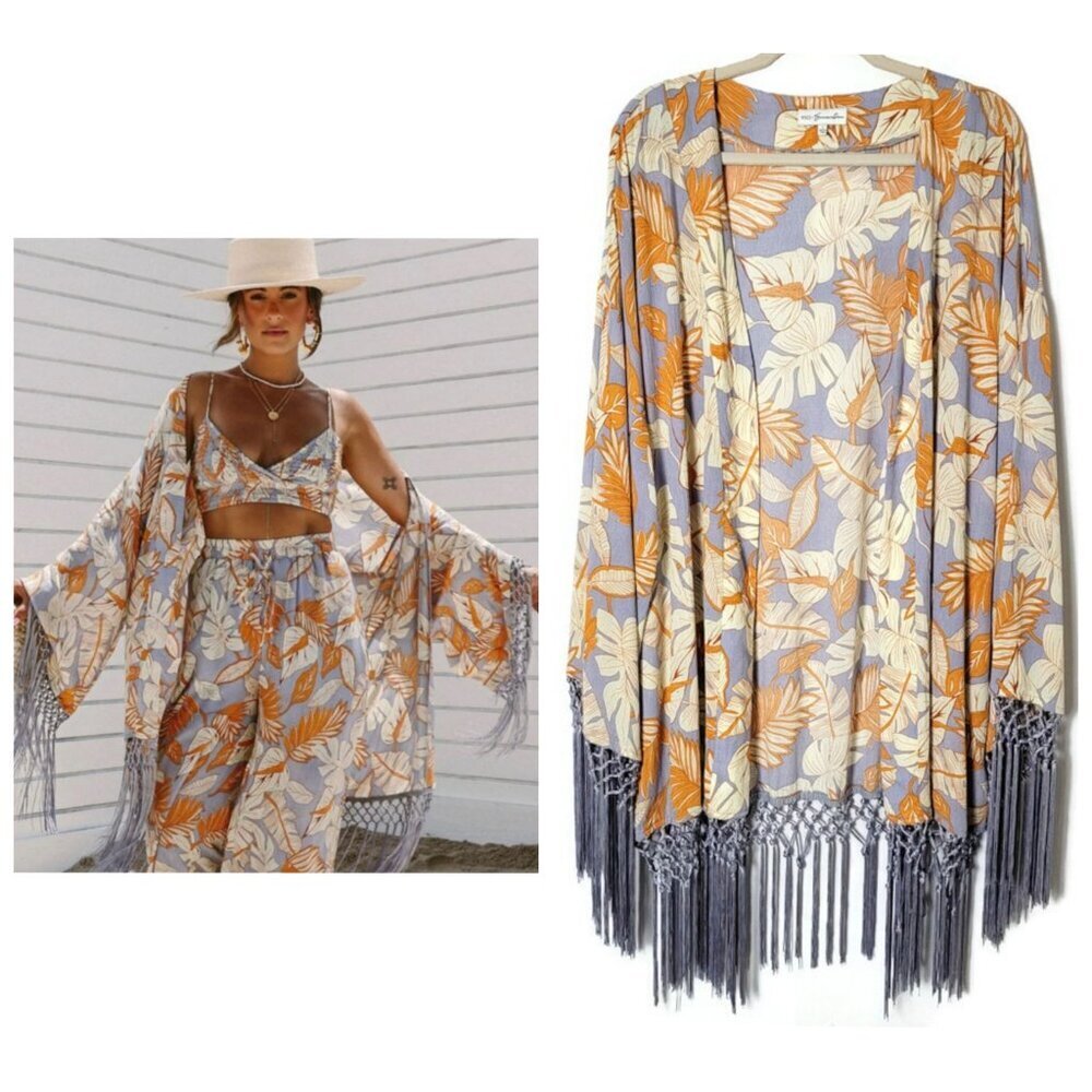 VICI X Summer of Diane Mermaid Cove Fringe Kimono Palm Leaves Hawaiian Shawl L